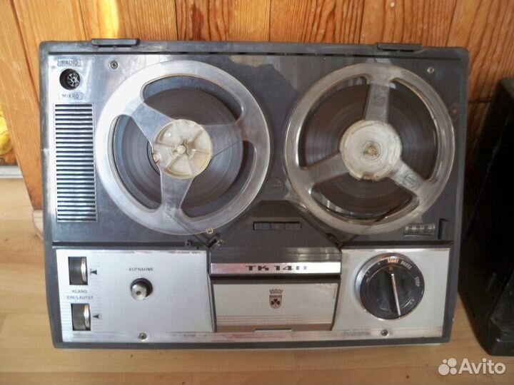 Катушечный магнитофон Грюндик