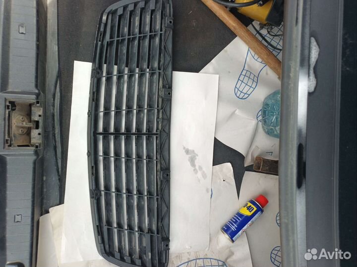 Решетка радиатора mercedes w211