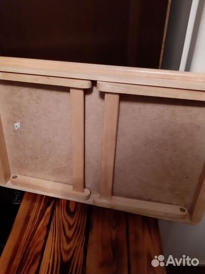 Столик поднос