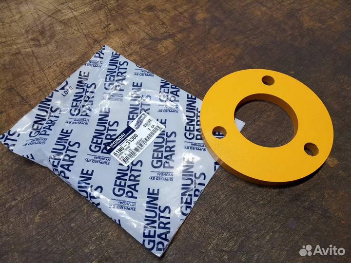 Крышка 61N6-31360