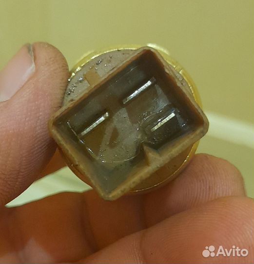 Датчик температуры audi 80/100