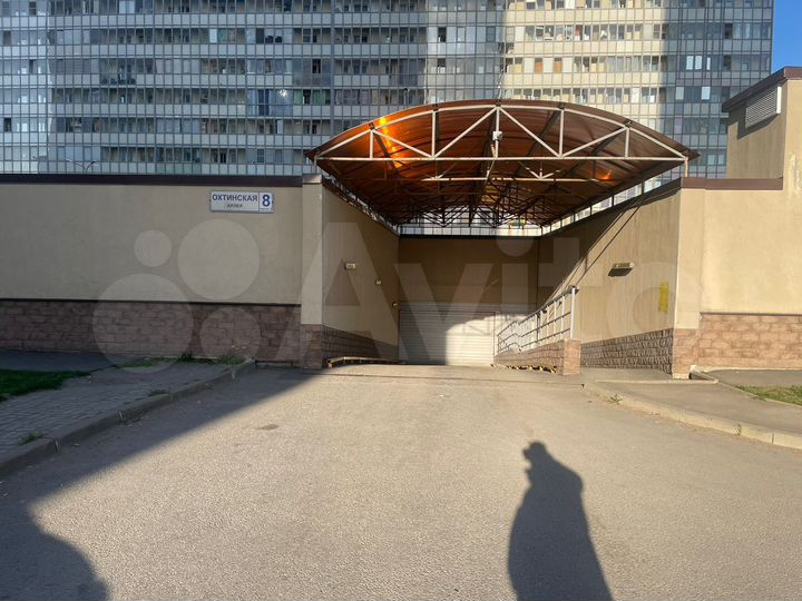 Машиноместо, 18 м²