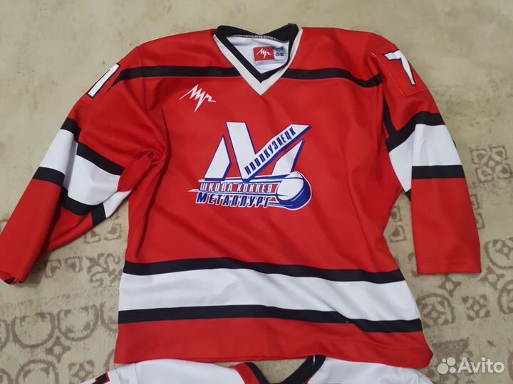 Хоккейная игровая майка металлург Новокузнецк