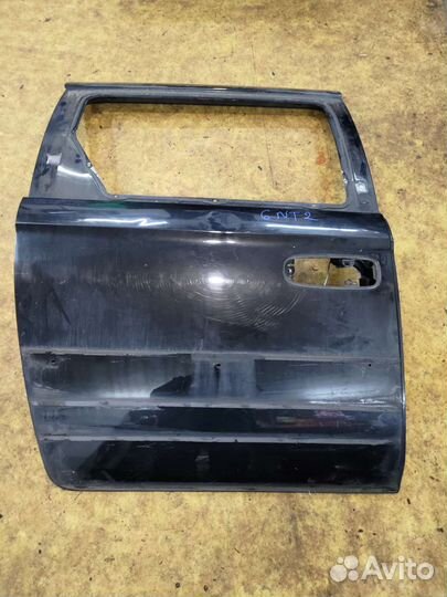 Дверь задняя правая Додж караван Вояджер 01-07г