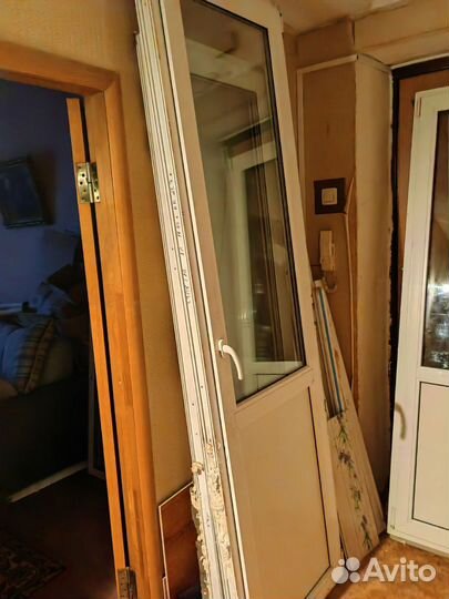 Двери пластиковые бу