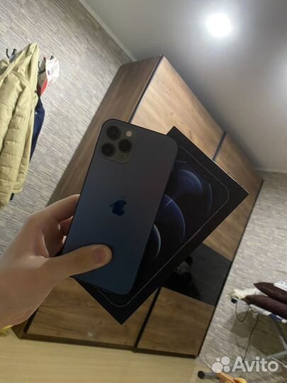 iPhone 12 Pro, 256 ГБ