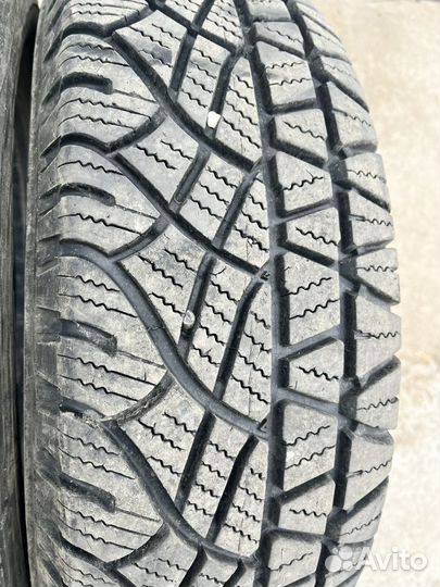 Michelin Latitude Cross 205/70 R15