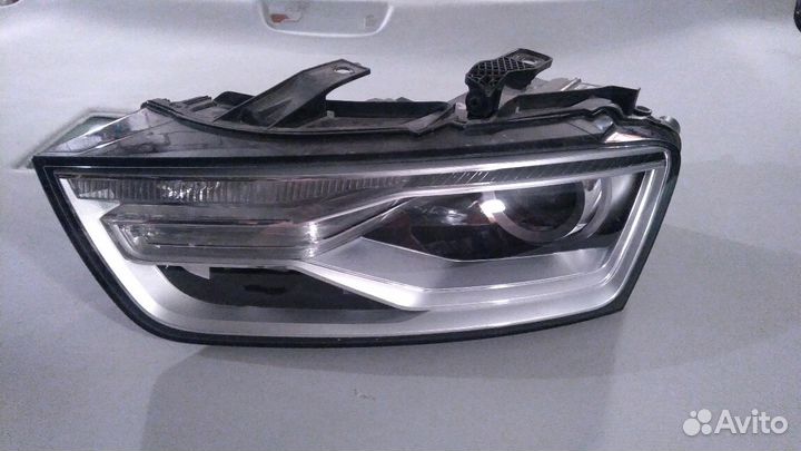 Фара левая Audi Q3 1 8U (2014-нв)