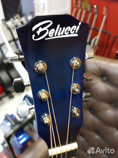 Belucci новая гитара синего цвета