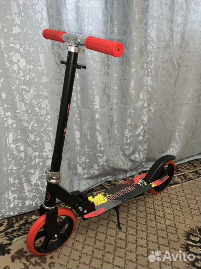 Самокат 5+ красный Scooter 2х колёсный