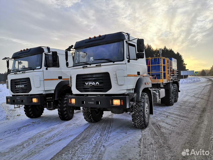 Моторист ца 320, син 35, син 32