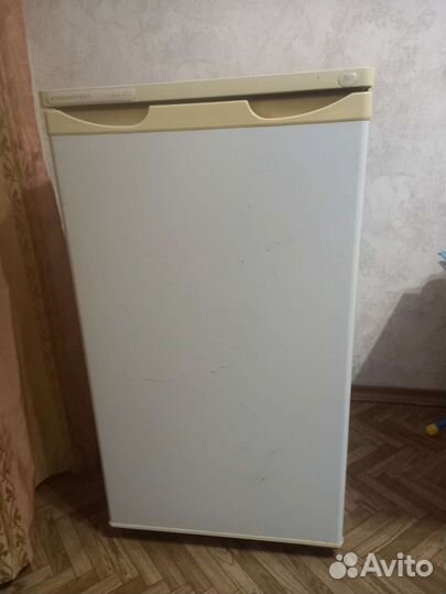 Холодильник маленький