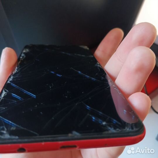 Samsung Galaxy A10, 4/32 ГБ