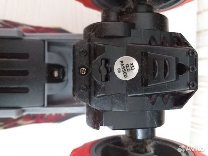 Машинка на радиоуправлении