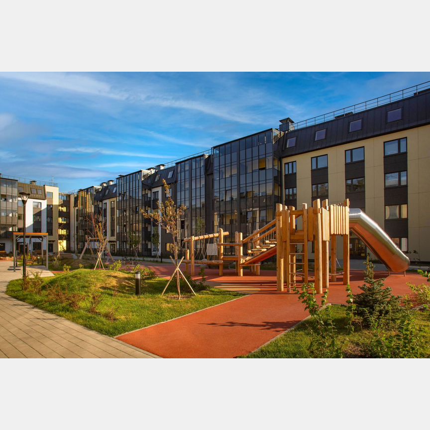 3-к. квартира, 84 м², 2/5 эт.