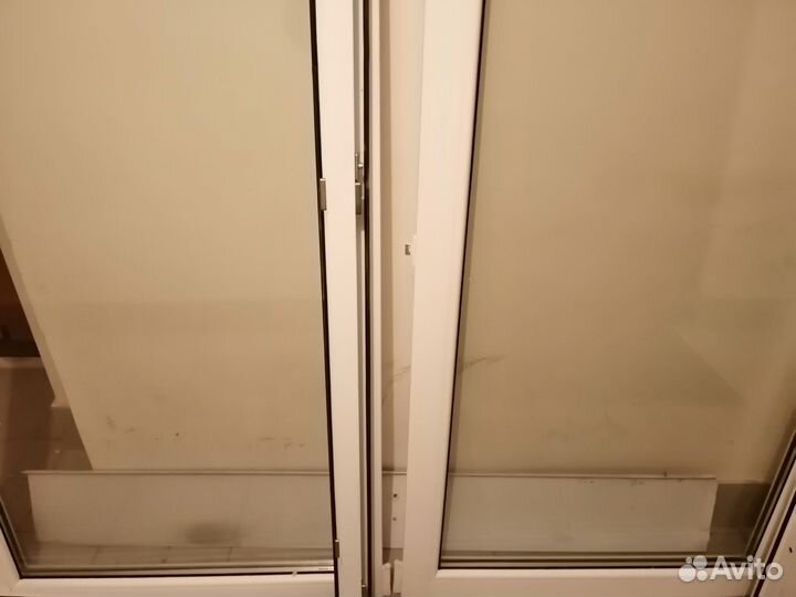 Б/у пластиковое окно