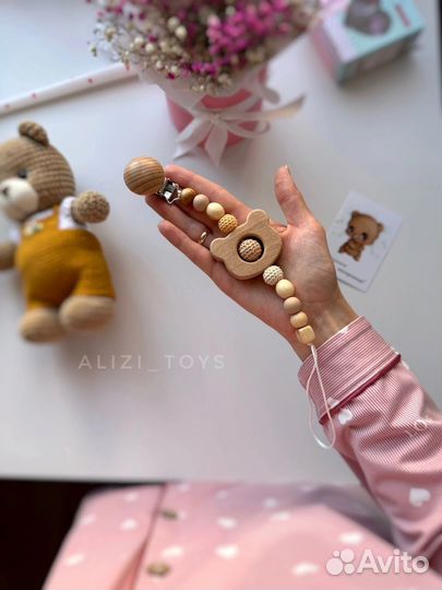 Плюшевый мишка вязаный