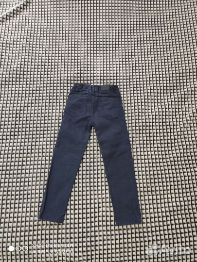 Джинсы Акула