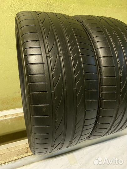 Bridgestone Potenza RE050A 235/45 R17 94W