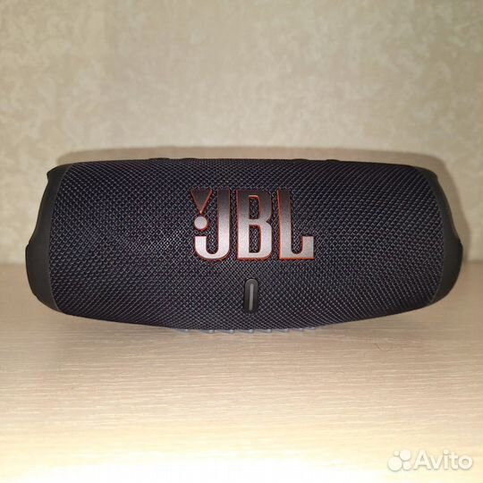 Jbl charge 5 в идеальном состоянии