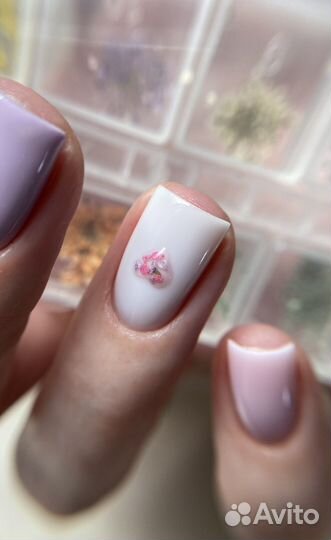 Маникюр, педикюр, гель-лак, наращивание ногтей