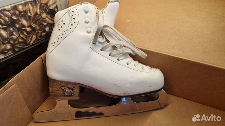 Коньки Risport RF PRO 215