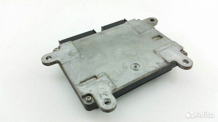 Блок управления двигателем Mitsubishi Delica CV5W