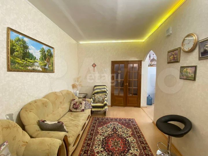 3-к. квартира, 83 м², 1/2 эт.