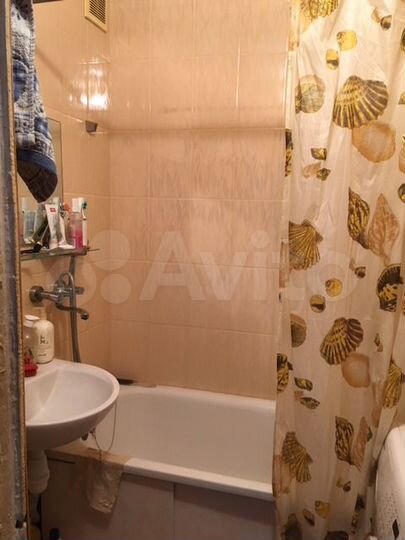 Комната 16 м² в 3-к., 2/9 эт.