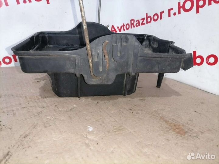 Площадка под акб ford maverick