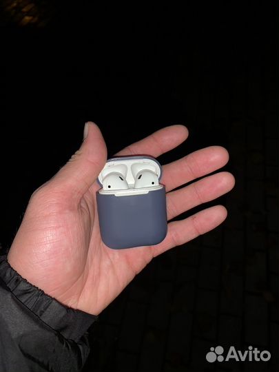 Airpods 1