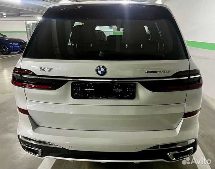 BMW X7 3.0 AT, 2024, 100 км