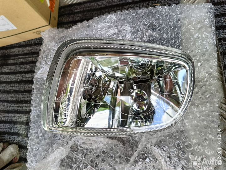 Фара передняя противотуманная левая Хендай Элантра