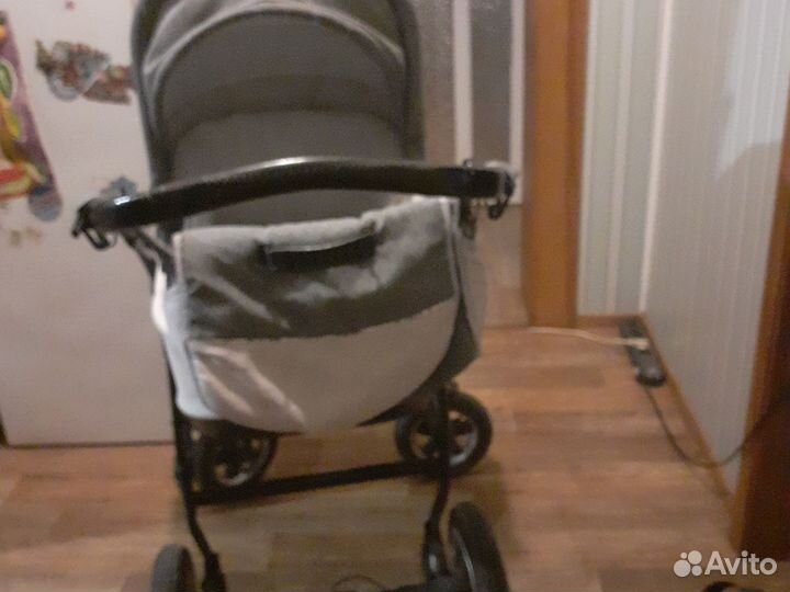 Коляска 2 в 1 и торг