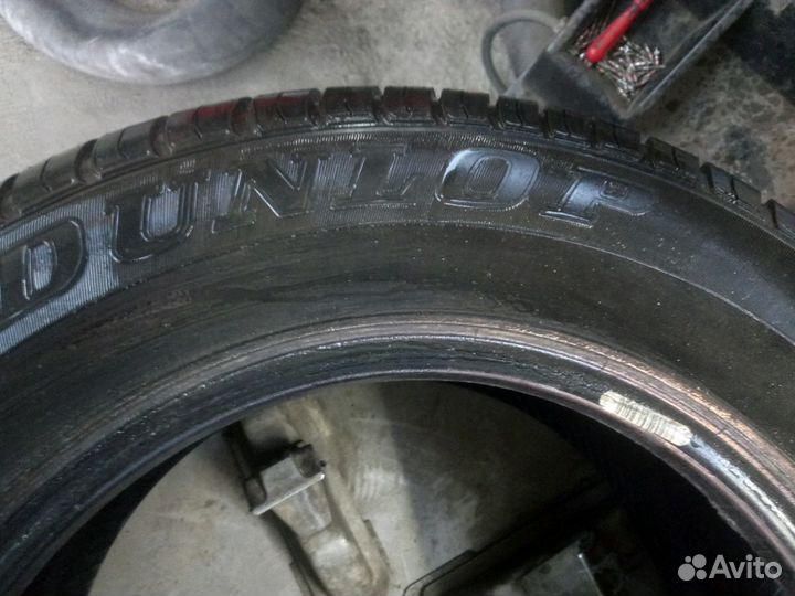 Dunlop SP Sport 300 205/65 R15