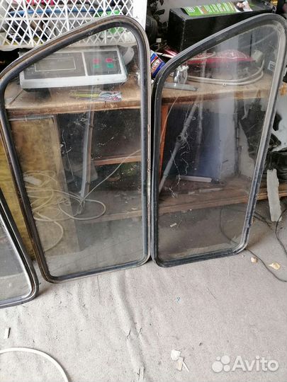 Заднее стекло на ниву, боковые