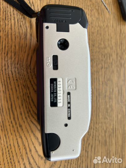 Пленочный фотоаппарат minolta F25