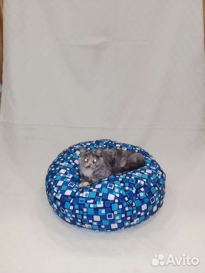 Лежанка (перинка) для животных