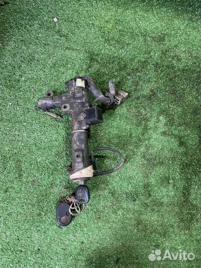 Замок зажигания Toyota corona exiv st182