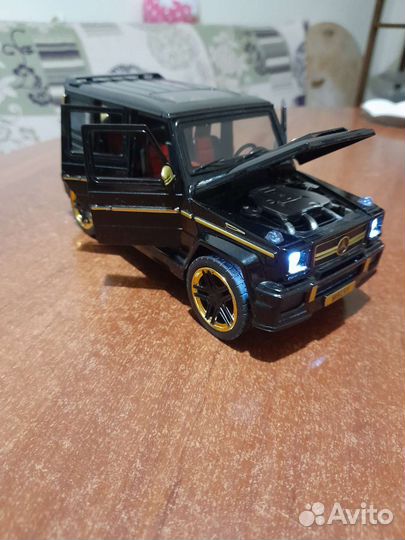Модель автомобиля mercedes