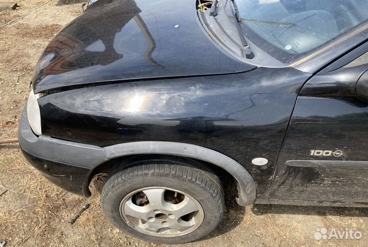 Крыло переднее левое опель корса 99 год