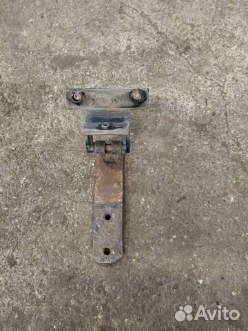 Петля капота DAF XF 105 2008