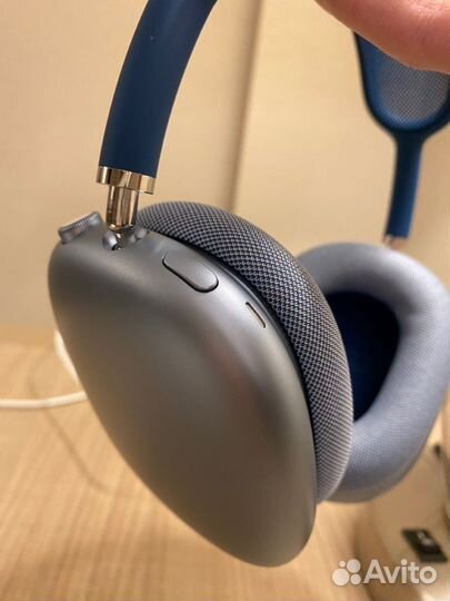 Airpods max