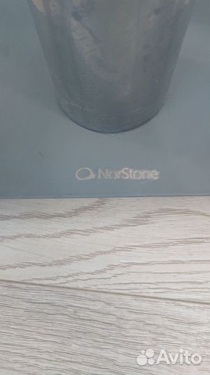 Стойки под акустику