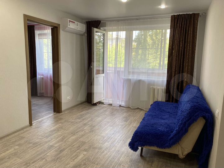 2-к. квартира, 45 м², 3/5 эт.