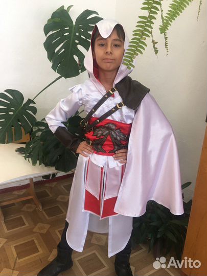 Новогодний костюм для мальчика ассасин италия