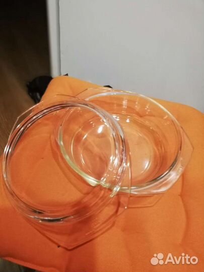 Стеклянная кастрюля