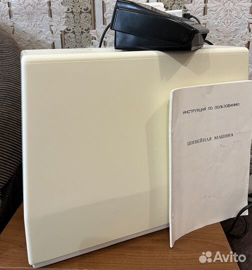 Швейная машина Janome