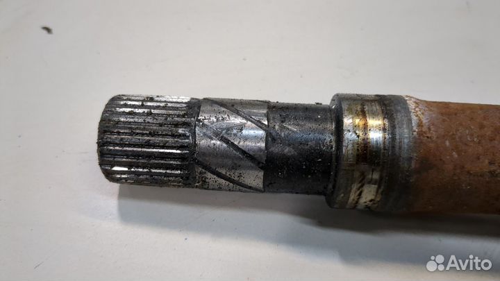 Полуось правая передняя Dacia Duster