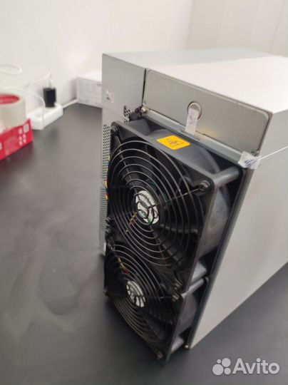 Asic майнер Bitmain Antminer S19